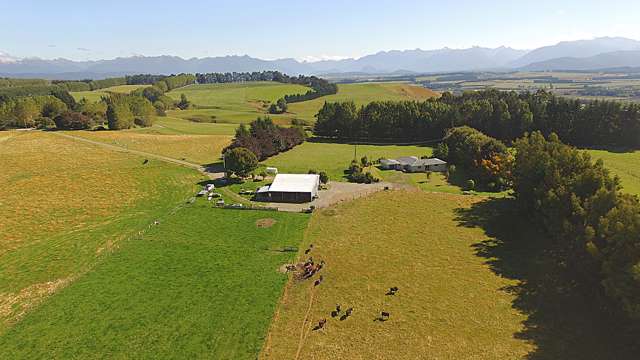 691 Gillespie Road Manapouri_1