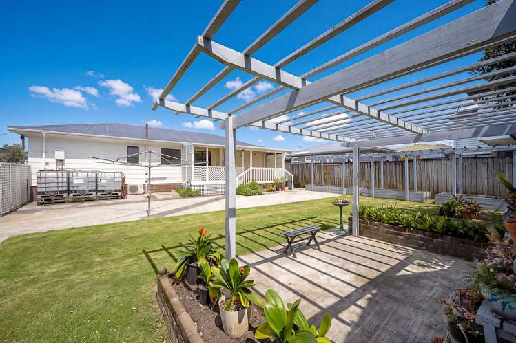 10 Nile Road Kelston_4