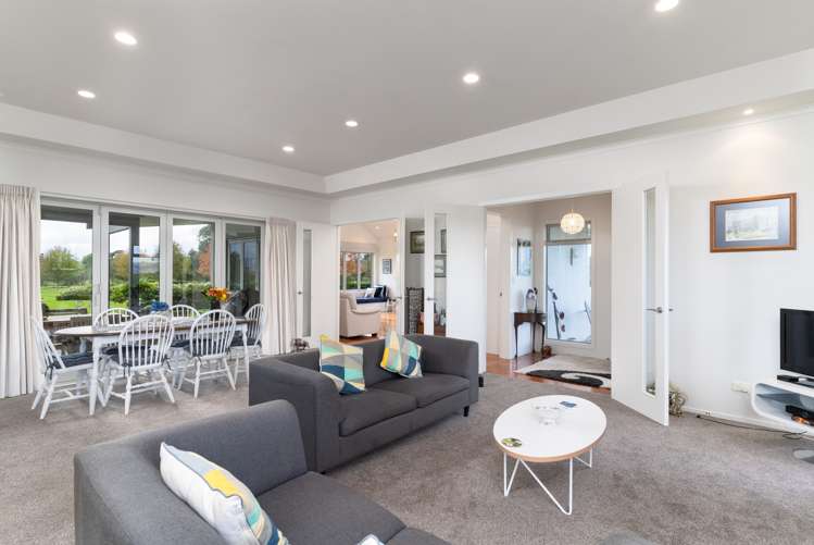 348b Francis Line Carterton_12