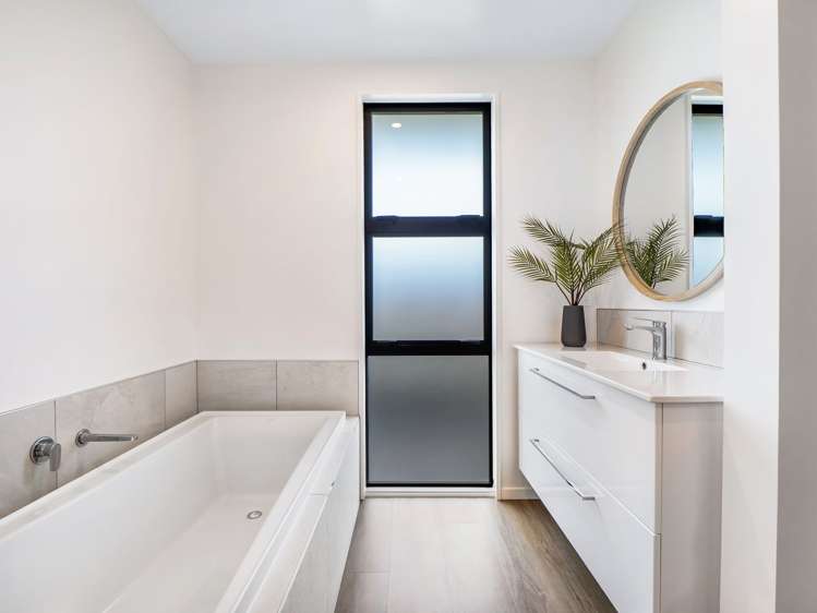 24 Whitehorn Drive Lincoln_28