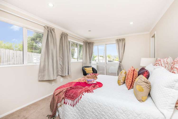 14 Himikera Avenue Avondale_11