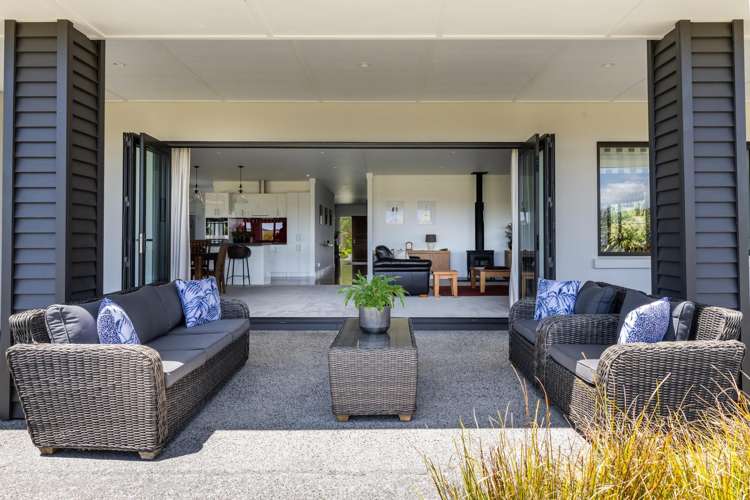 63 Waipuka Road Havelock North_13