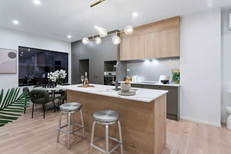 7-9/246 Wairau Road Glenfield_7