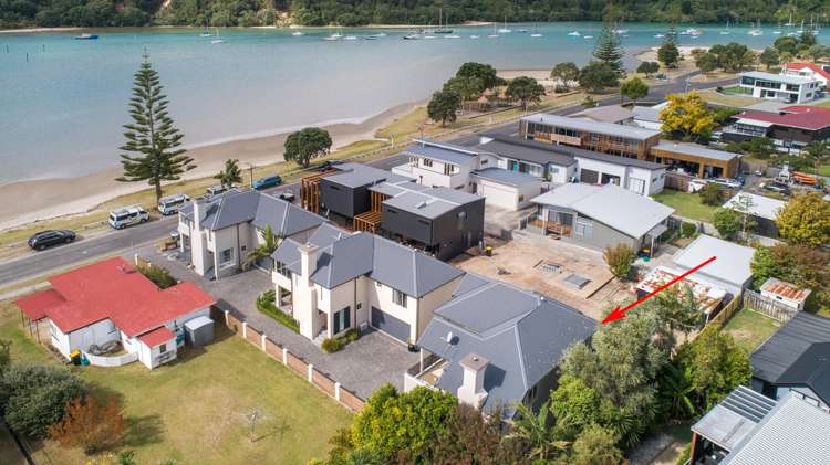 513c Beach Road Whangamata_1