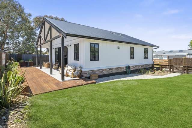 Charming Modern Home in the Heart of Ranfurly