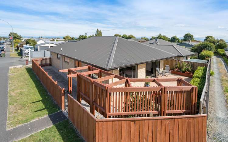 596 Main Road Stoke Stoke_18