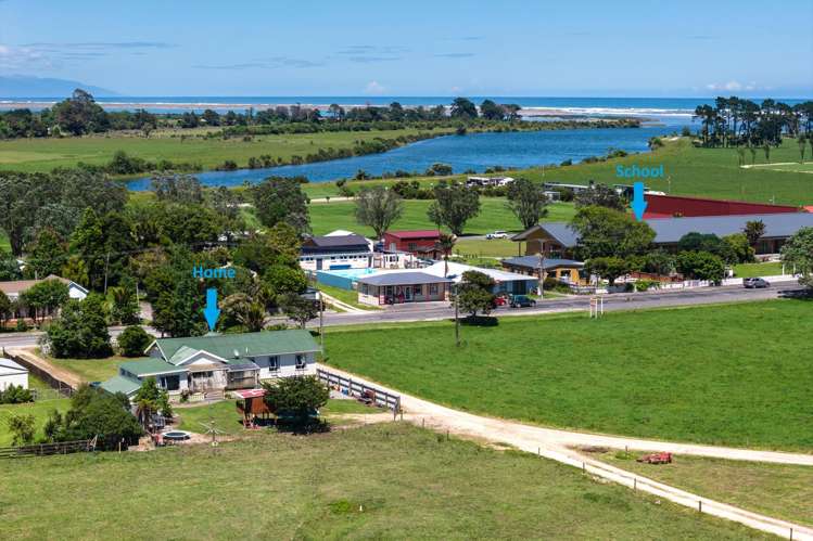 71 Waverley Street Karamea_16