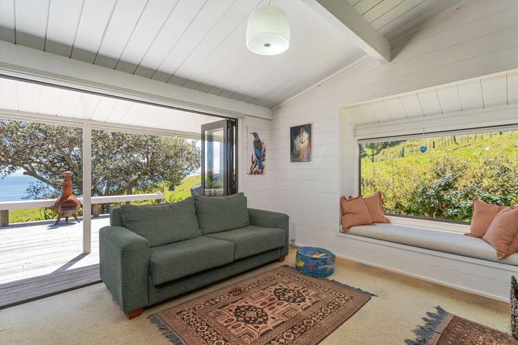 . Sh25 Te Rerenga-Kuaotunu Road Kuaotunu_7