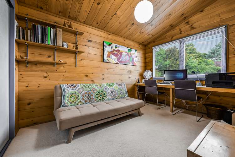 92 Poaka Avenue Dinsdale_10