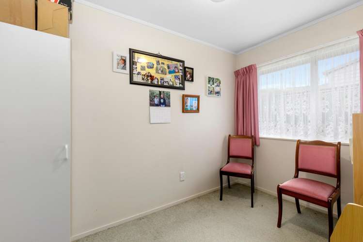 2/350 Stokes Valley Road Stokes Valley_12