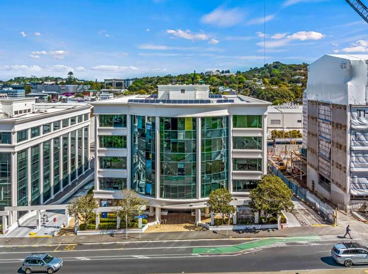 101 Carlton Gore Road Newmarket_1