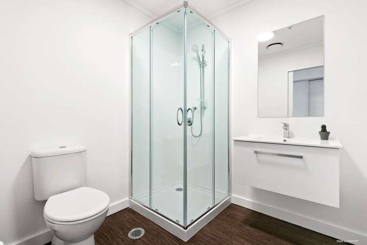 616/38 Mccrae Way New Lynn_9