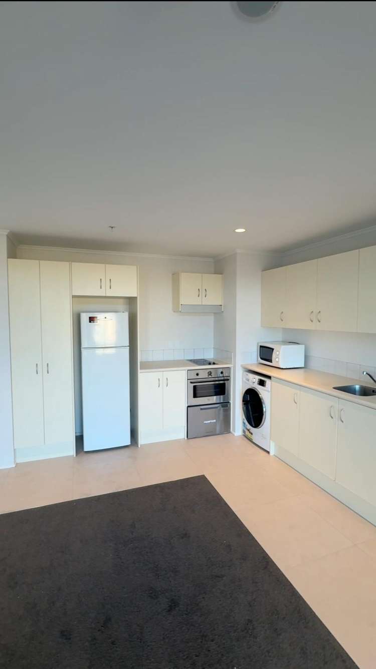 14f/30 Westward Ho Glen Eden_5