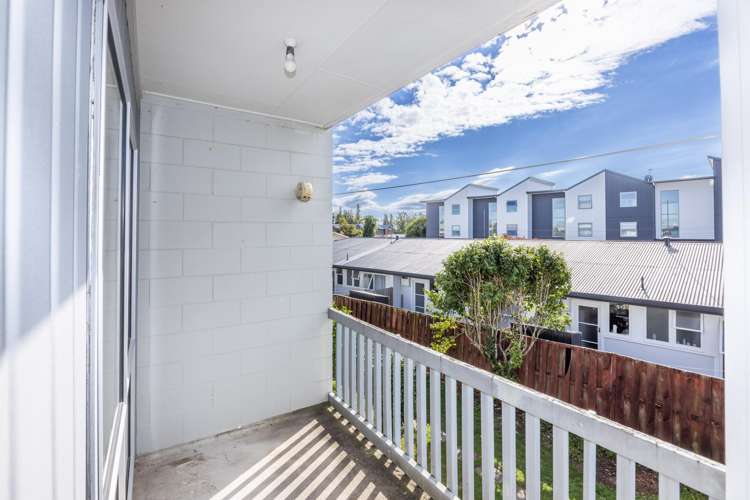 2/41 Cameron Road Hamilton East_13