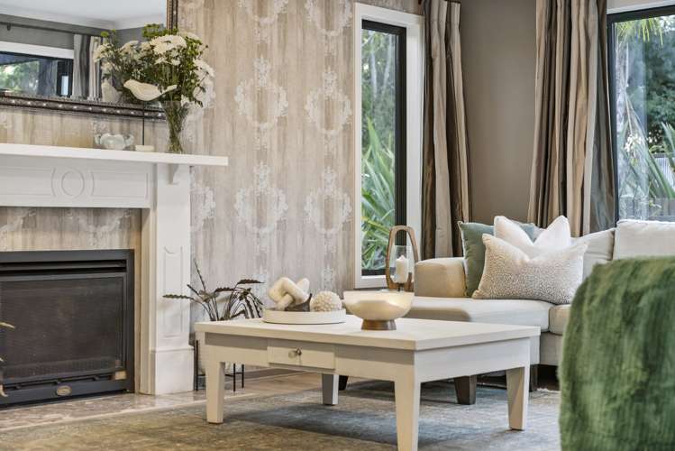 33 Roland Road Greenhithe_17