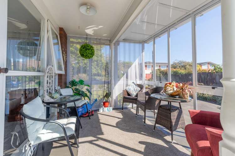 6 Rata Place Glenwood_13