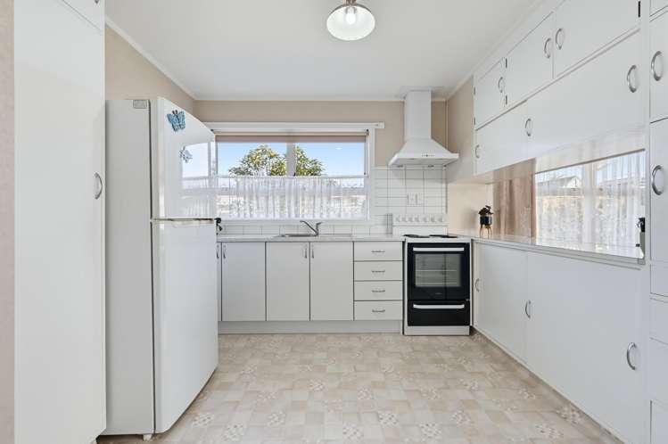 2A Tarata Street Matua_8