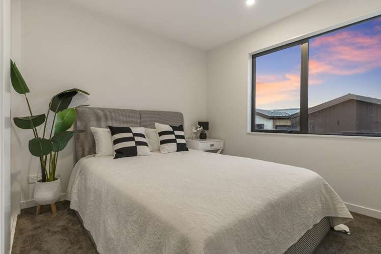 24 Milenio Crescent Mairangi Bay_10