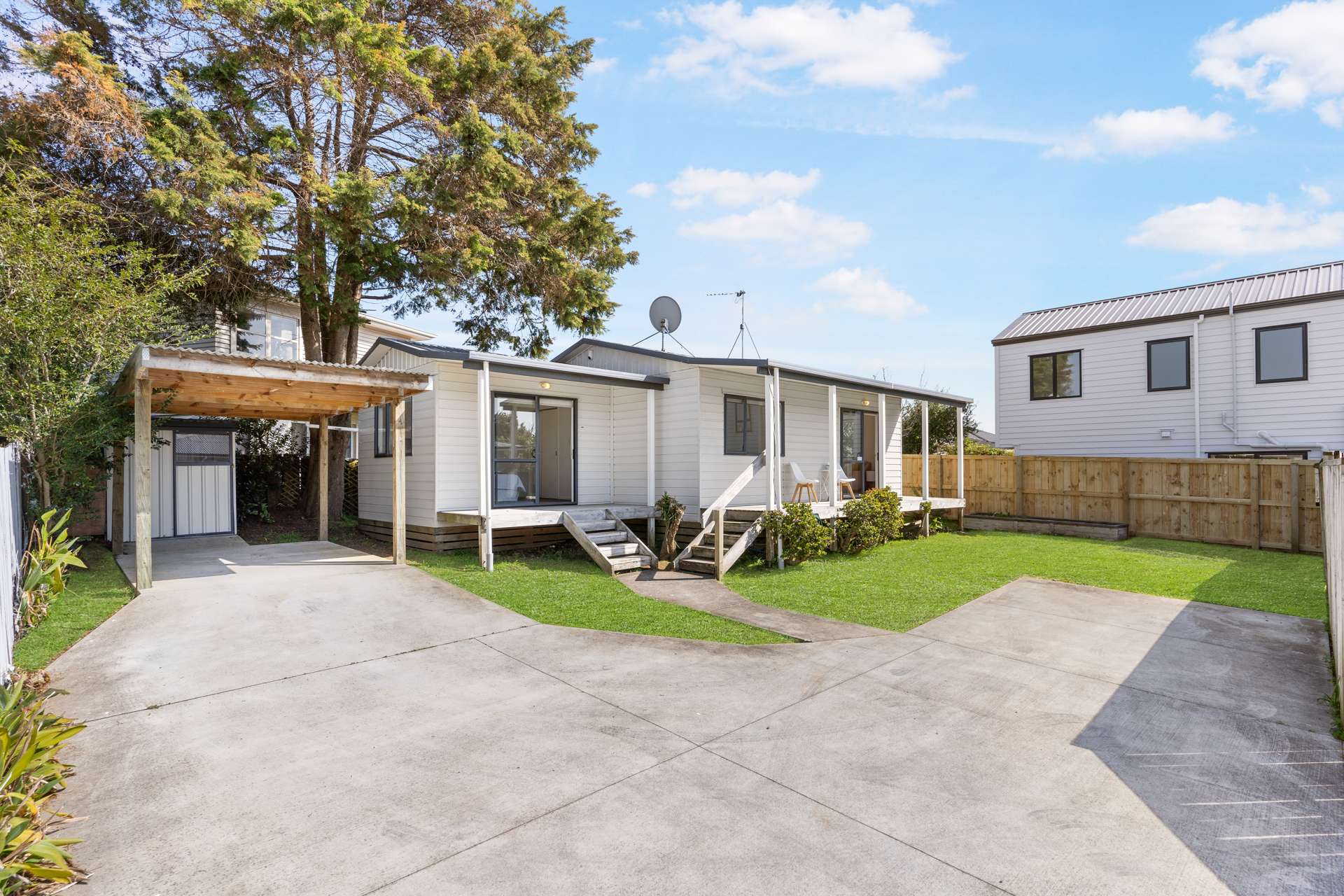 15a Gossamer Drive Pakuranga Heights_0