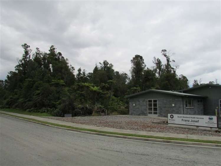 93 Cron Street Franz Josef Glacier_5