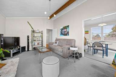 118 Ennis Avenue_1