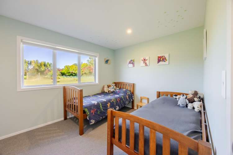 742b River Road Otane_21