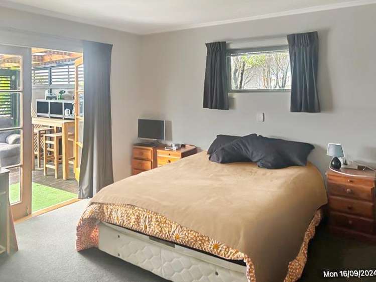 9 Haybittle Street 10643_8