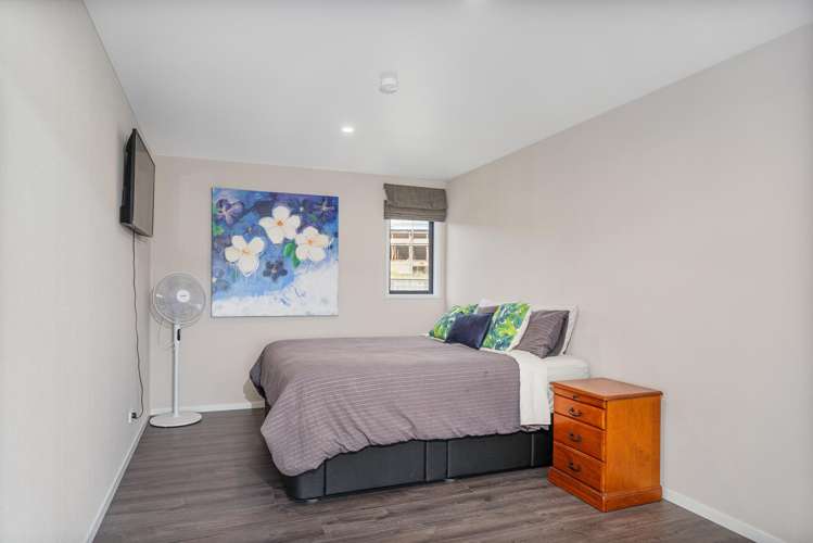 5 Navigation Drive Cooks Beach_9