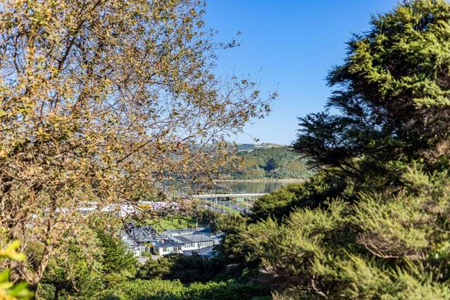 15 Kiriwai Road Paremata_1