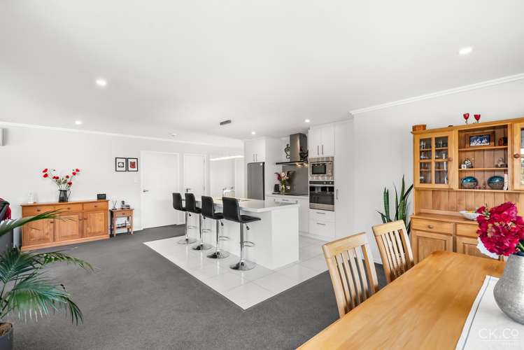 23 Ashington Road Silverstream_1