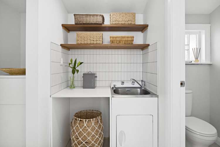 52 Ava Street Petone_16