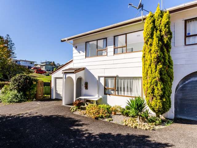 2/17 Lancelot Place Glenfield_3