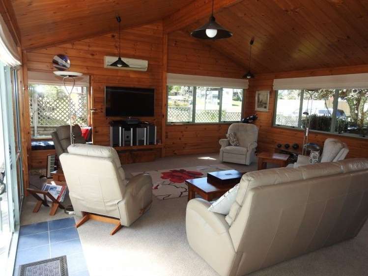 18 Conqueror Rise Pauanui_12