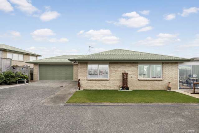 57/8 Village Place Tuakau_2