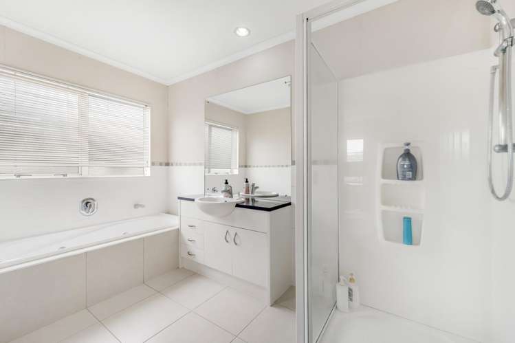 8 Mission Heights Drive Flat Bush_13