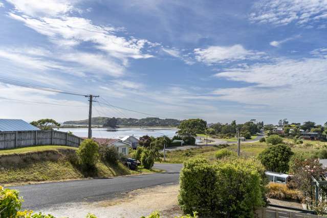 72 Stornoway Street Karitane_3