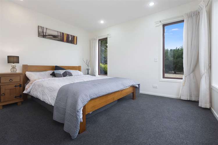 887 Two Chain Road Swannanoa_15