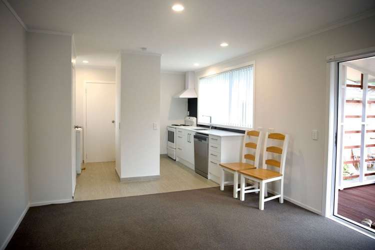 1A Kiwi Esplanade Mangere Bridge_6