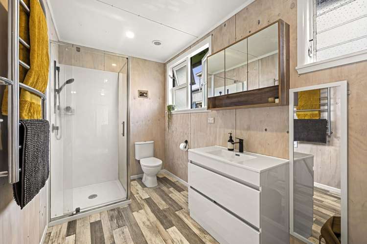 26 Smith Street Raglan_28