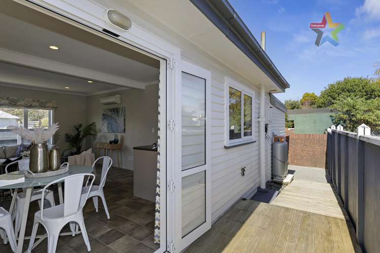 133 Bell Road Waiwhetu_13