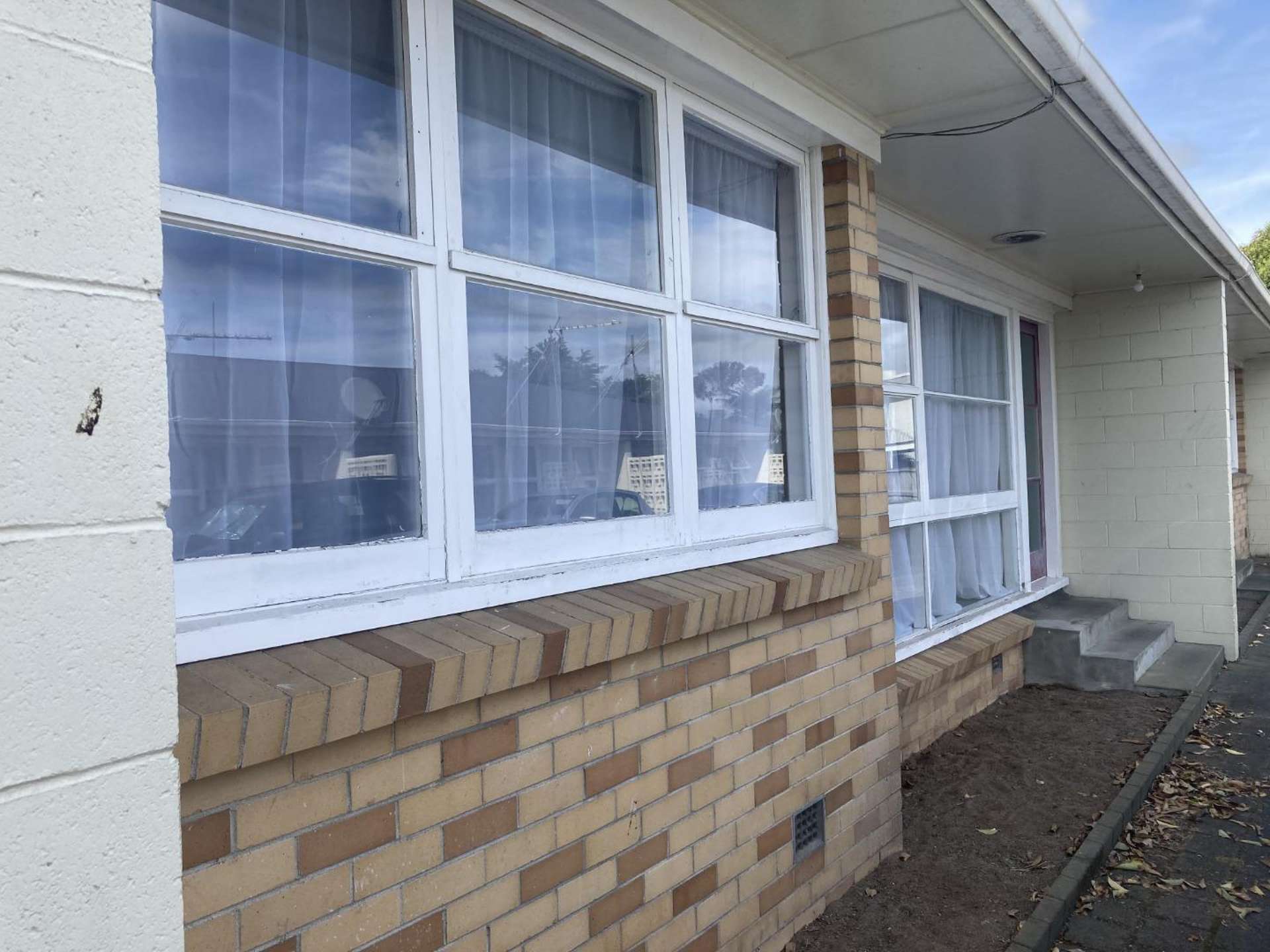 2/42 York Street 1614_0