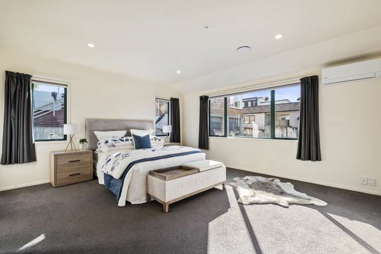 2/60 Arran Road Browns Bay_12