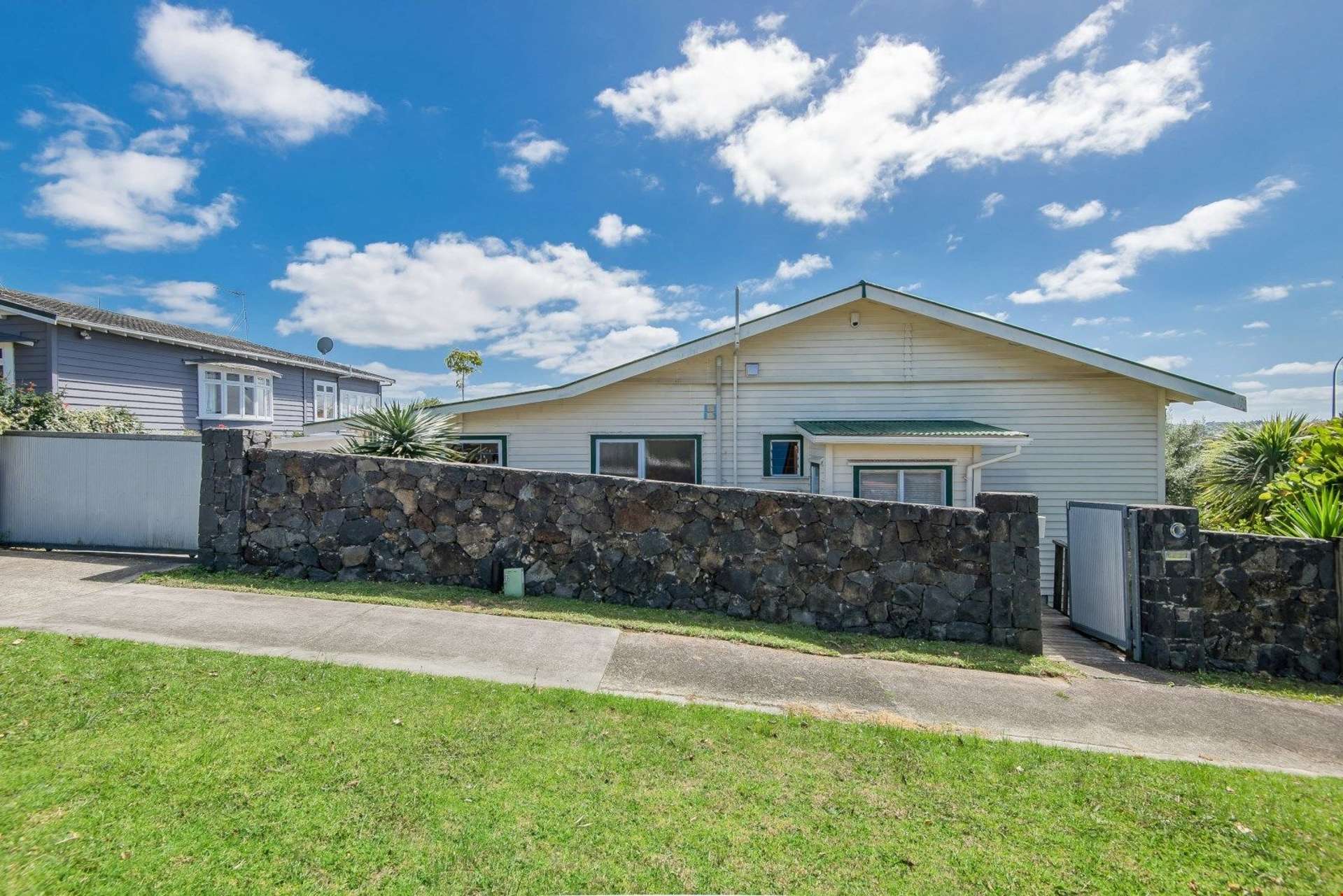 1 Taumata Road Sandringham_0