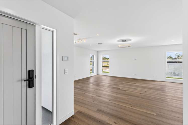 2 Mohaka Street Poraiti_3