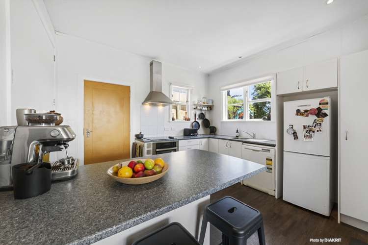 98 Tannadyce Street Strathmore Park_5