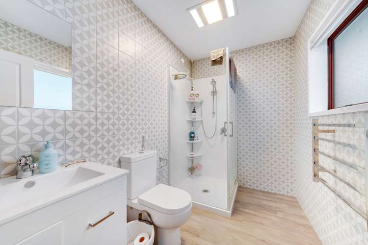 8 Eloise Place Clendon Park_9