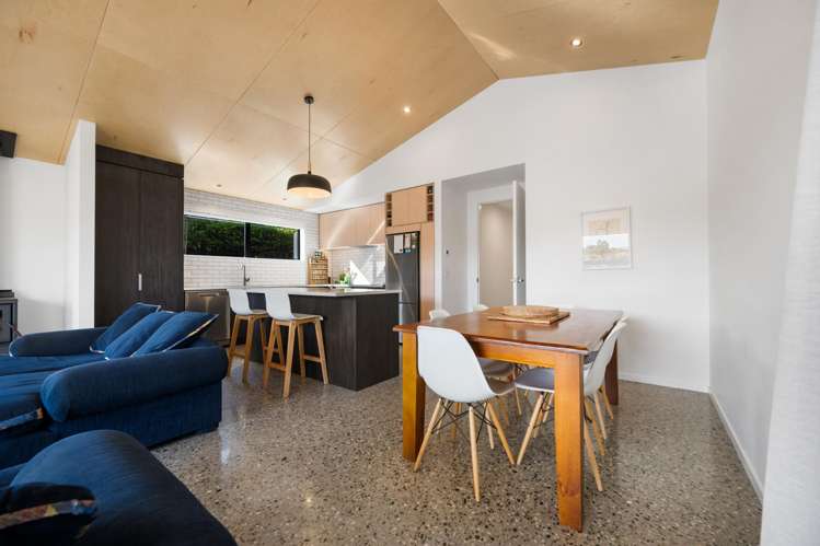 6 McNeil Crescent Wanaka_10