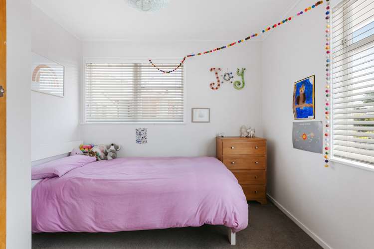 103 Sherwood Street Bellevue_13