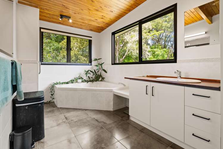 57A Riverside Drive Riverside_19