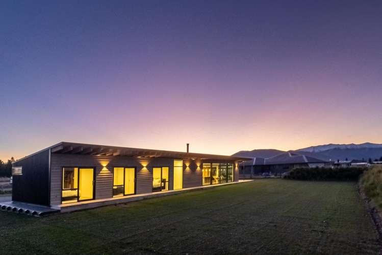 20 Peak Drive Twizel_34